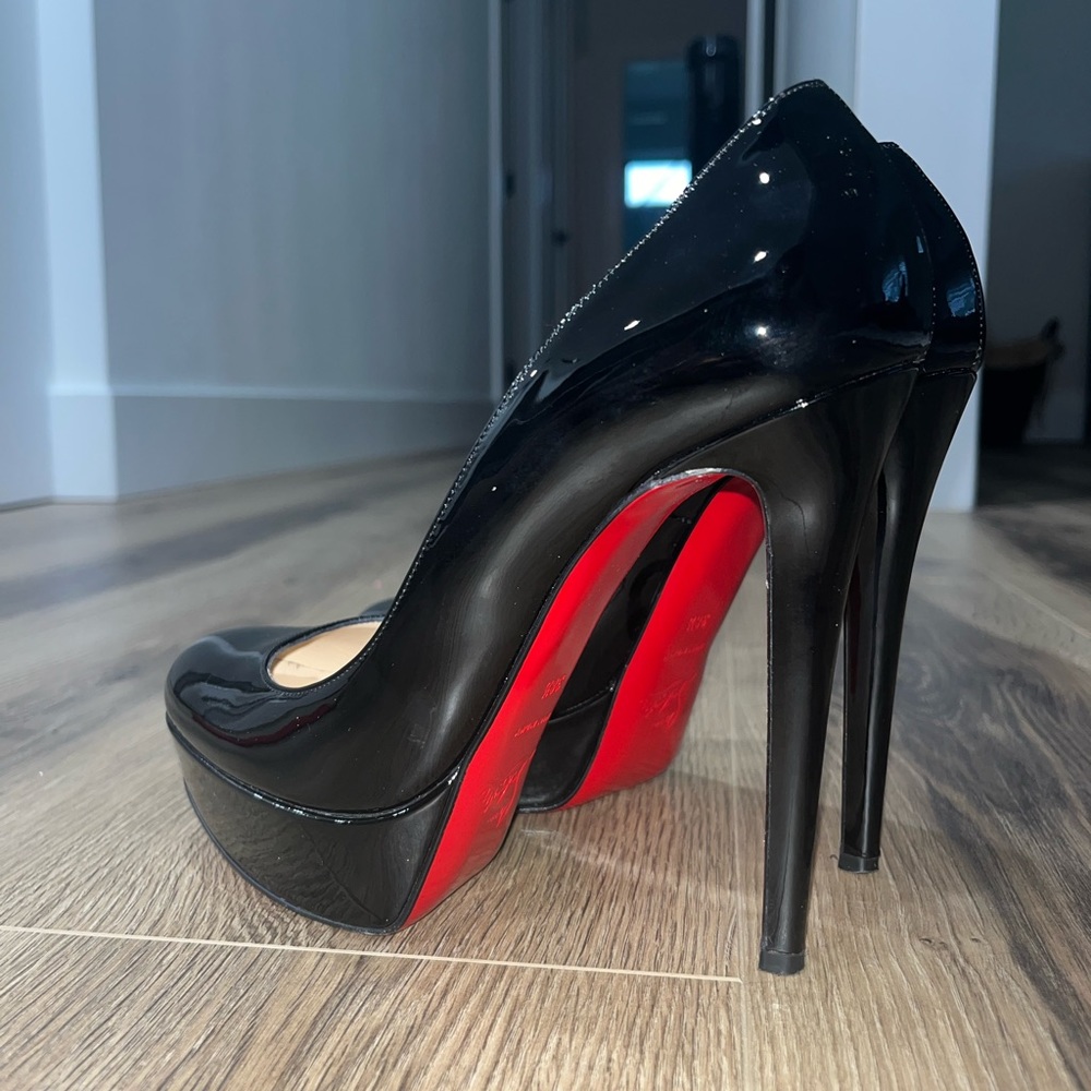 Christian Louboutin - Bianca 140 patent calf
